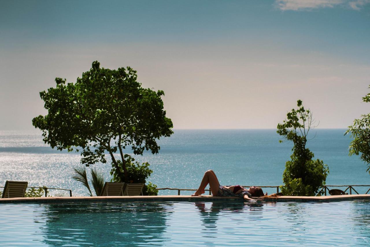 Elixir Cliff Beach Resort And Spa Varkala Eksteriør bilde